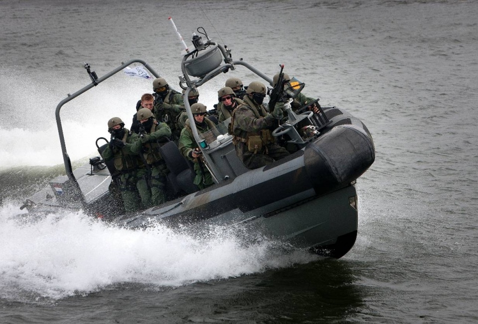 Advanced Composite Engineering Redefines Modern Naval RIB Performance